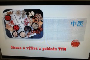 Žáci IX. A ochutnali čínský čaj a cvičili Tai-chi