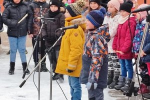 Den otevřených dveří a Vánoční dobročinná výstava pro Elenku