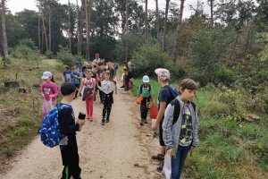 Enviromentální vycházka k Hubertovi - 5. A, B, 2. A