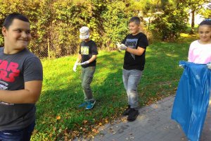 Žáci 5. B pomáhají, protože chtějí