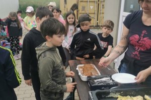 Setkání s partnerskou školou v Poysdorfu na pštrosí farmě