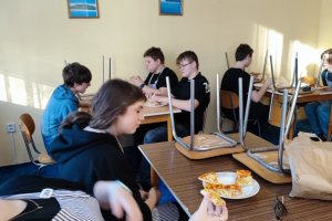 Pracovní činnosti v 8.A jsou ve znamení vaření
