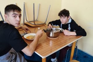 Pracovní činnosti v 8.A jsou ve znamení vaření