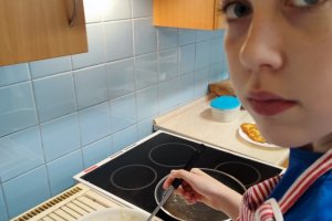 Pracovní činnosti v 8.A jsou ve znamení vaření
